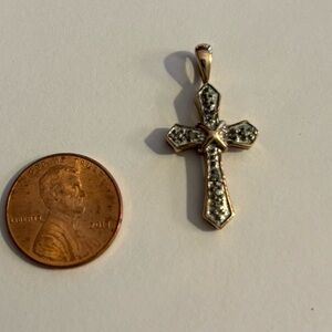 Sterling silver cross pedant for necklace